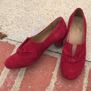 Retro red genuine suede pumps by Hotter. UK4.5